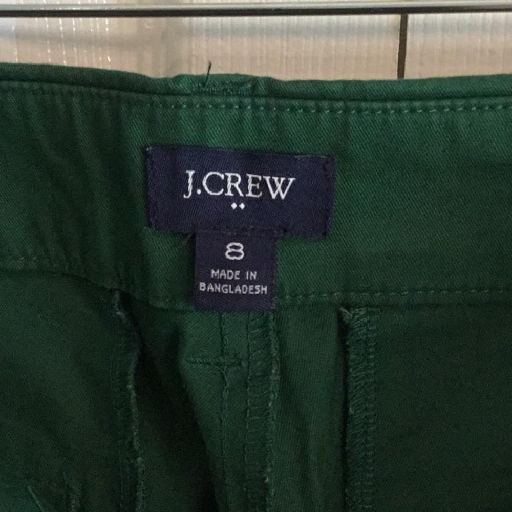 J. Crew Women’s Flat Front Chino Shorts in Emerald Green - Picture 9 of 9